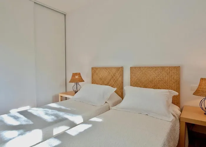 Marina Rossa - A Pied *