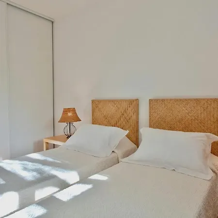 Marina Rossa - A Pied *